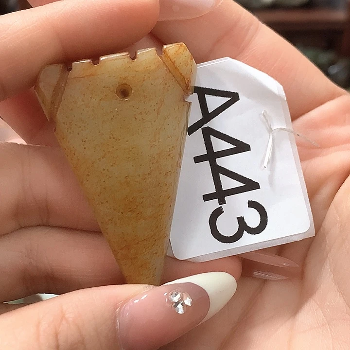 和田玉挂件未镶嵌