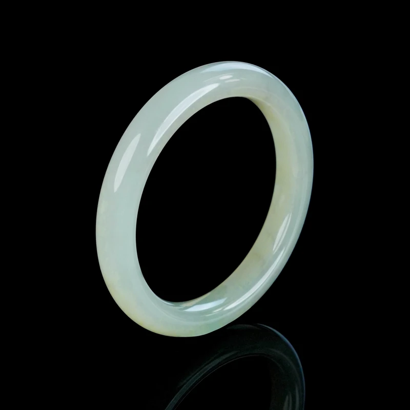 G-055 和田玉手镯 圈口57