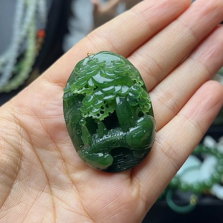 颈饰未镶嵌和田玉