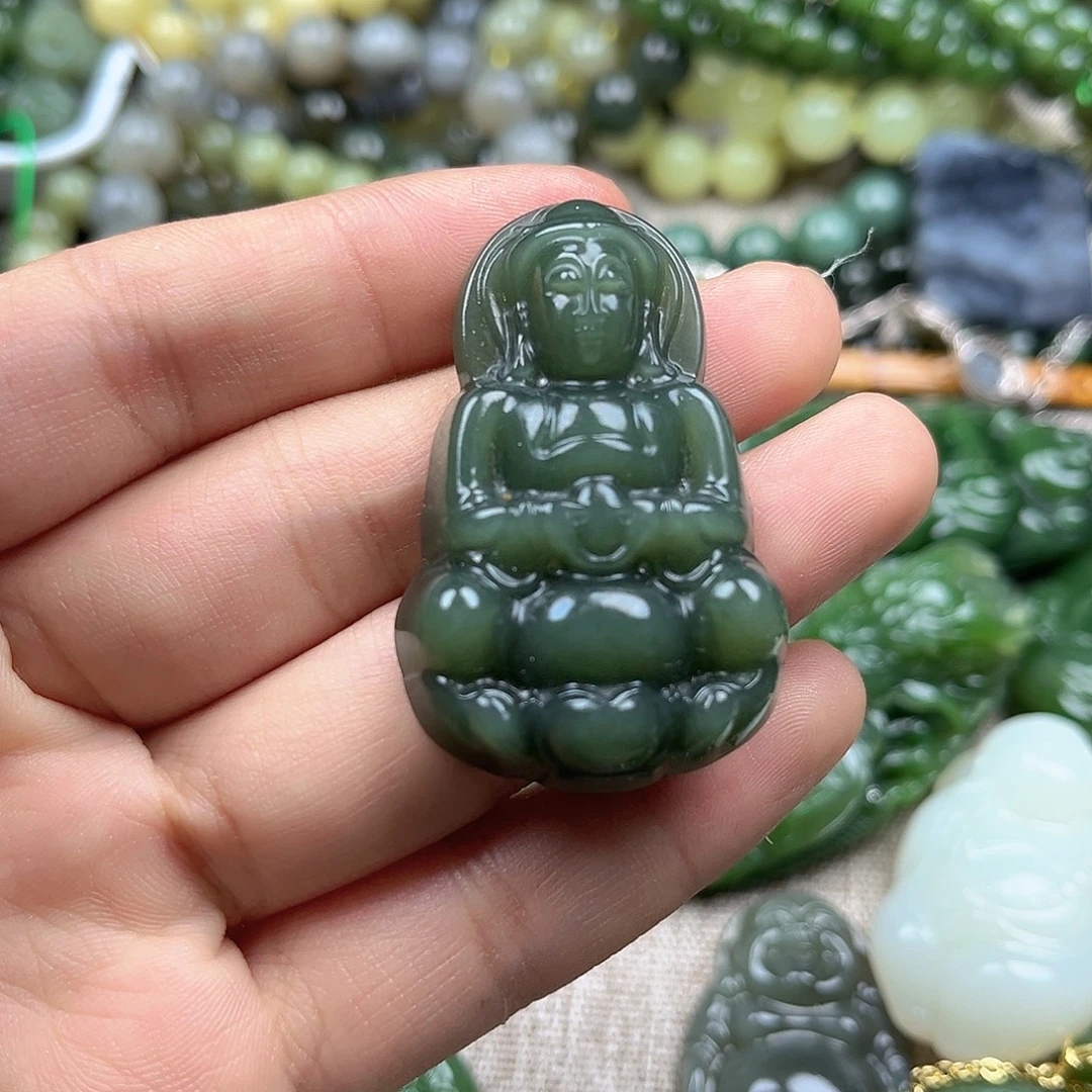 和田玉（碧玉）未镶嵌颈饰