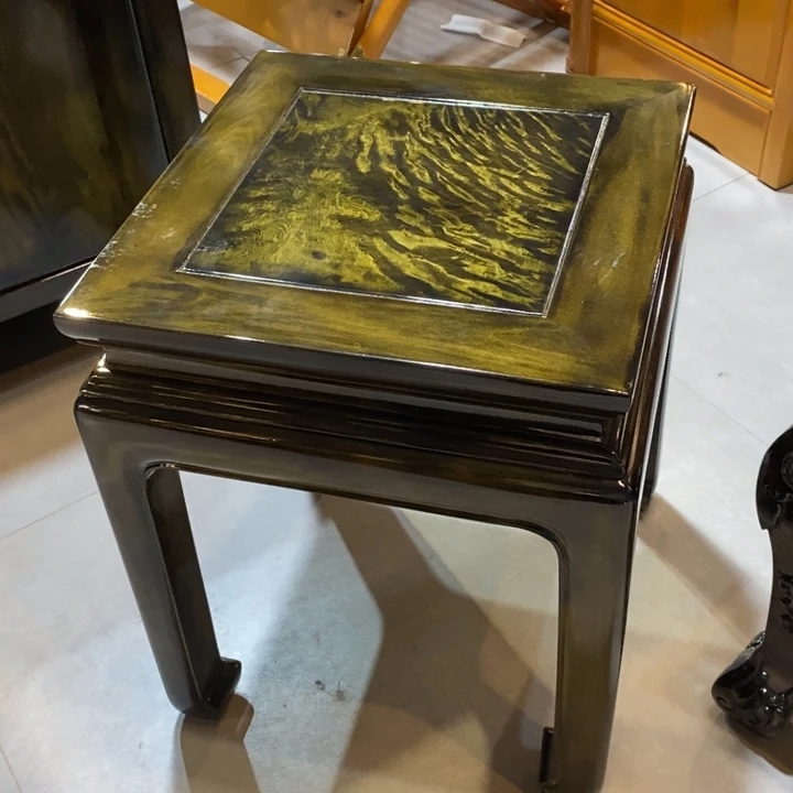 阿***佛楠木凳子 书面 独板