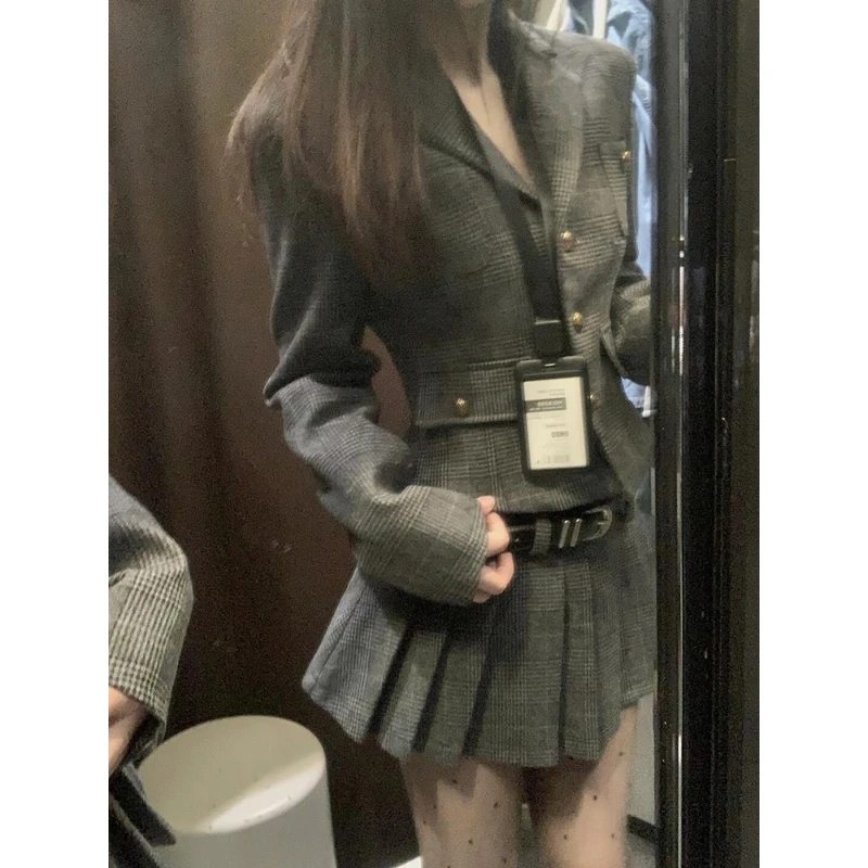 韩系富家千金小香风套装女秋冬新款高级感小个子穿搭学院风两件套