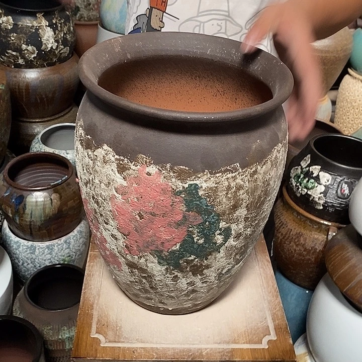 花盆紫砂口25高度36油画………