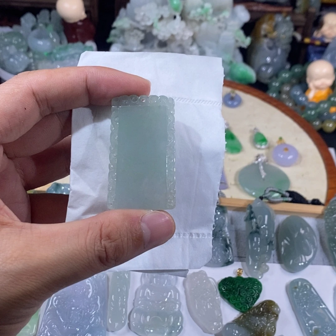 翡翠未镶嵌吊坠(不含链)无事牌