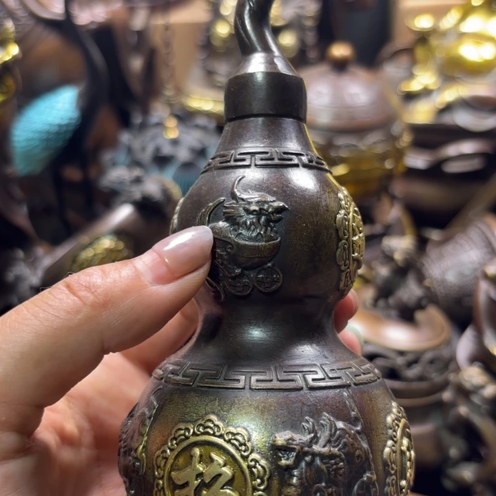 铜器摆件收收藏藏