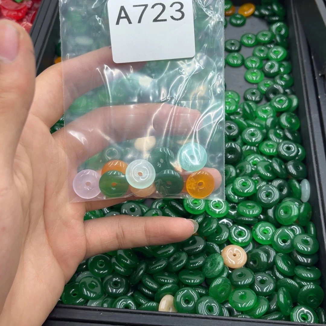 胡***子玛瑙/玉髓合金颈饰