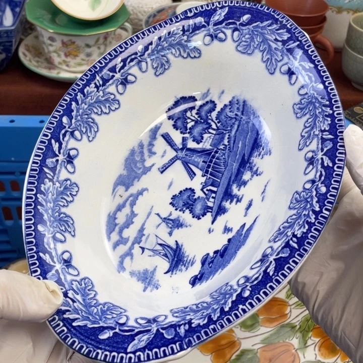 他家瓷器真美…开播了