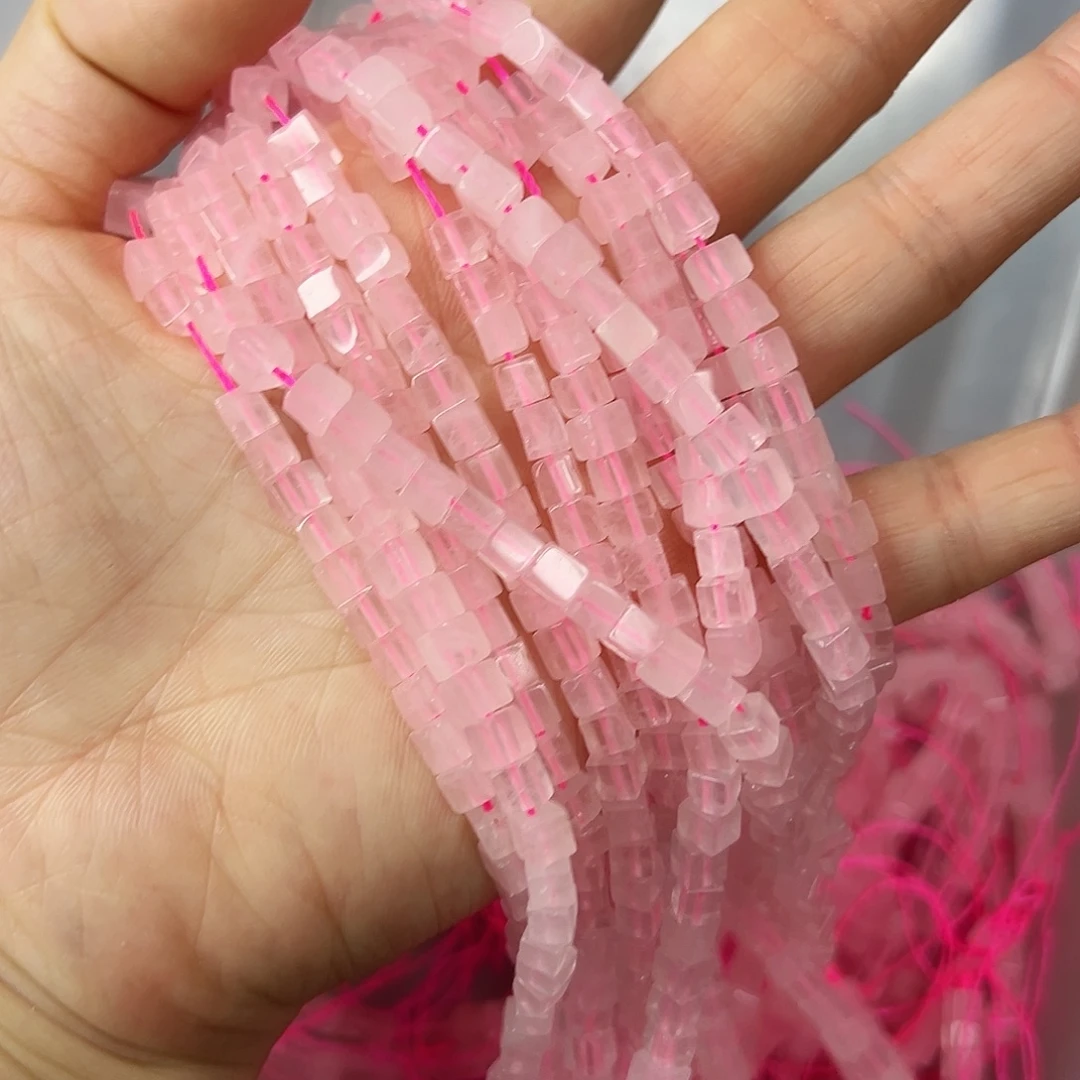 玛瑙/玉髓未镶嵌珠宝半成品，卡4粉水晶一条