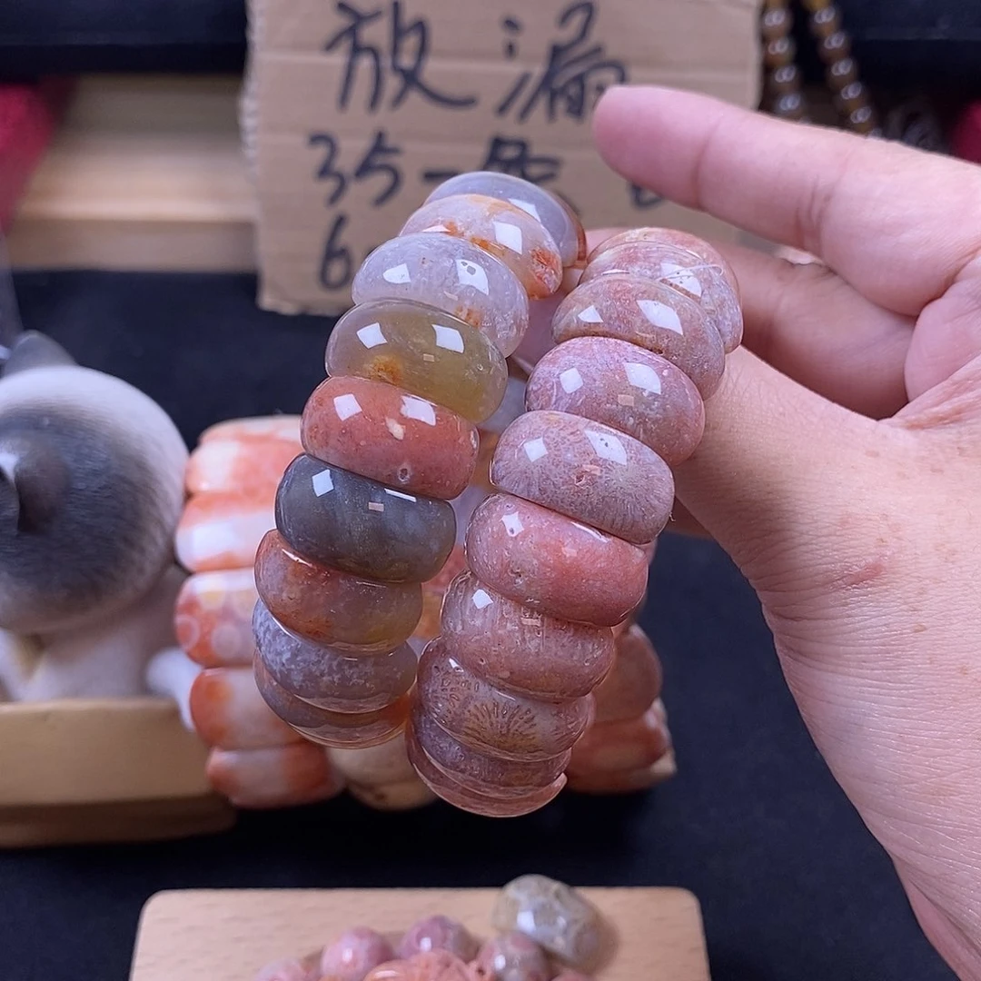 硅化珊瑚（珊瑚玉）手牌未镶嵌过*