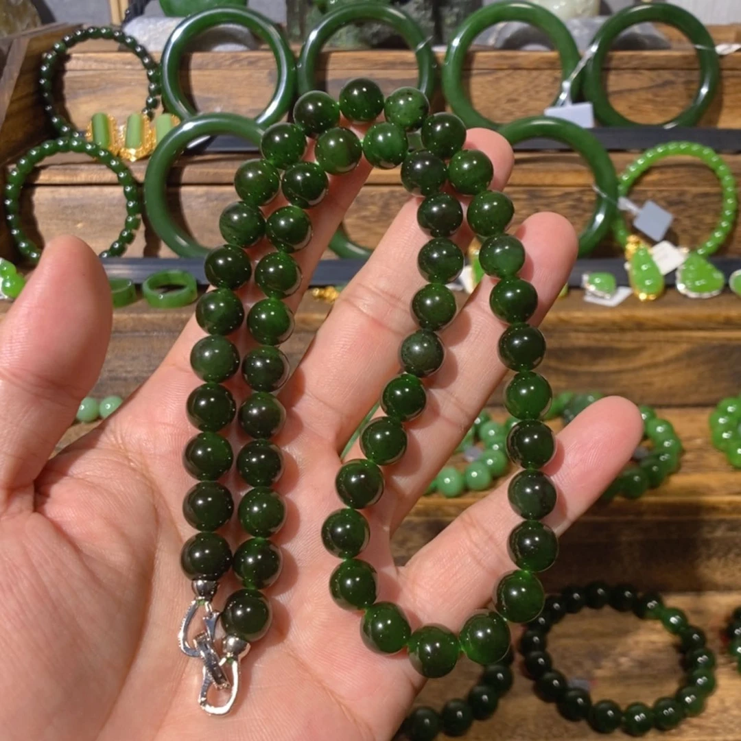 【闪购商品】吊坠(不含链)未镶嵌和田玉巴基斯坦红皮菠菜绿妈妈链10