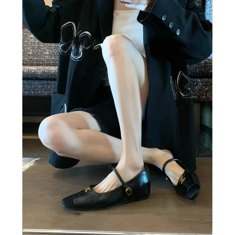 小香风玛丽珍鞋女一字带内增高休闲单鞋凯旋门金扣复古小皮鞋中跟