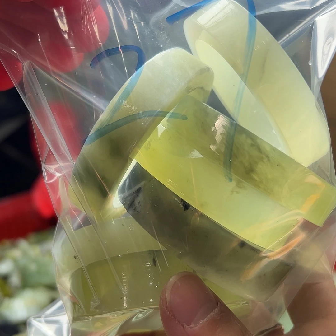 猫***哥蛇纹石玉未镶嵌鱼缸石 盆景石