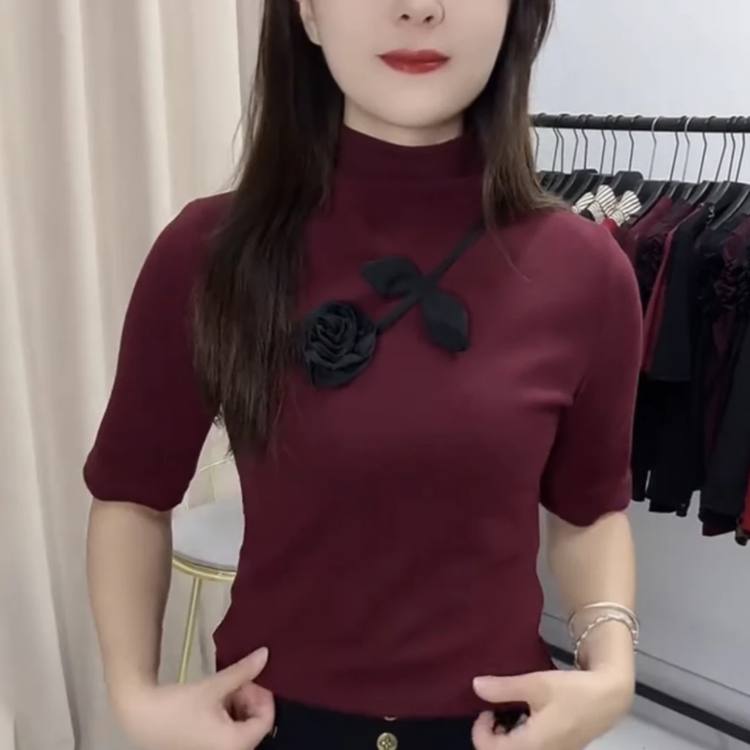 修身显瘦有弹力中袖上衣立体花装饰半高领T恤时尚洋气百搭打底衫