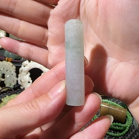 翡翠挂件未镶嵌禅****！