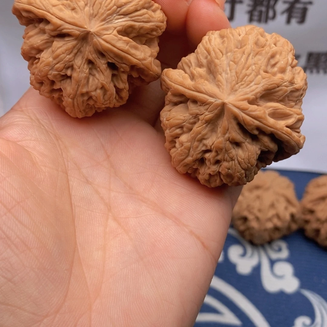 文玩核桃吊坠粗筋45 4 号