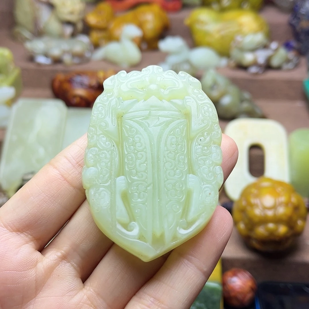 白玉菩提吊坠137。。