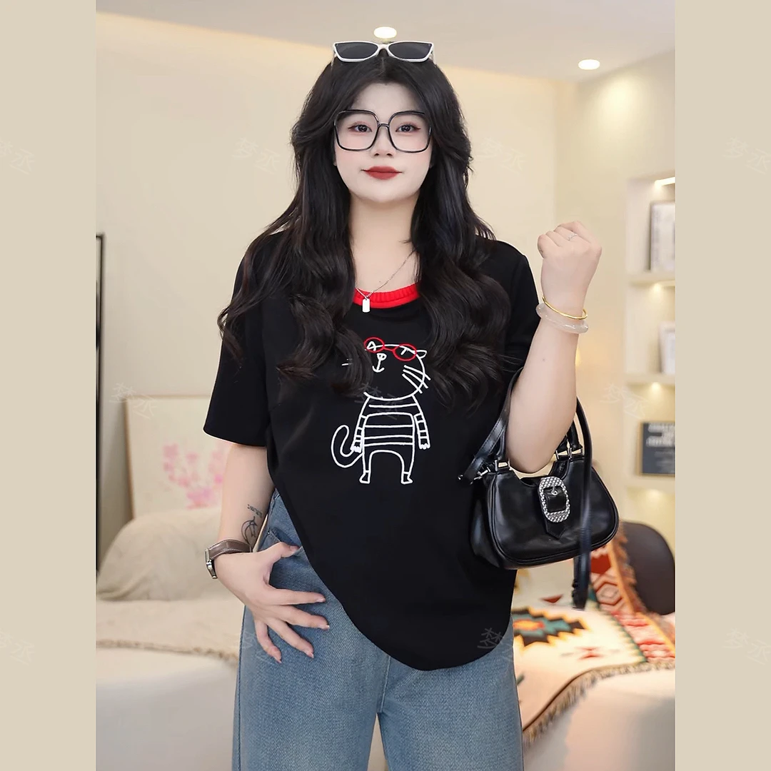 梦丞-胖mm大码女装可爱显瘦百搭撞色眼镜小猫刺绣开叉短袖T恤