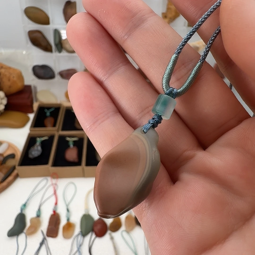 玛瑙/玉髓未镶嵌珠宝半成品