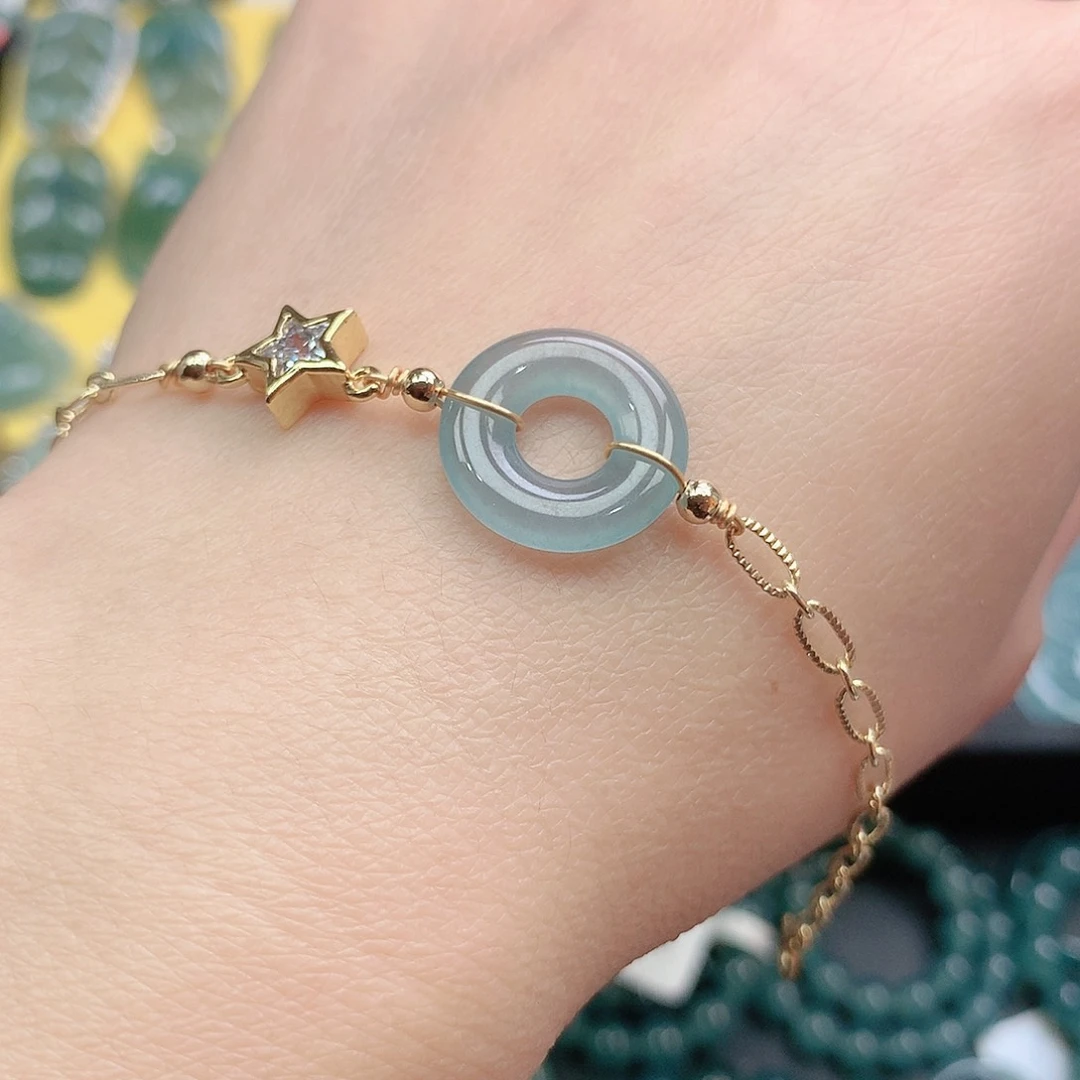 翡翠颈饰未镶嵌手链