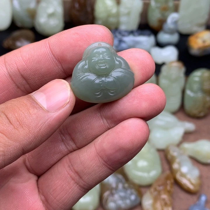 和田玉（糖玉）未镶嵌颈饰