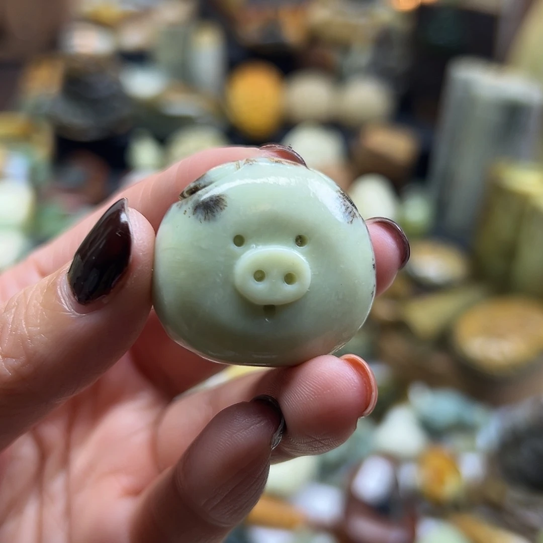 多***猪岫玉未镶嵌颈饰辽阳水草猪头