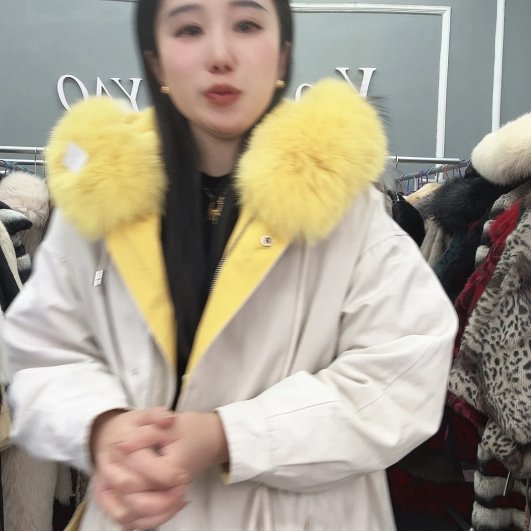 姚小妖家高端皮草