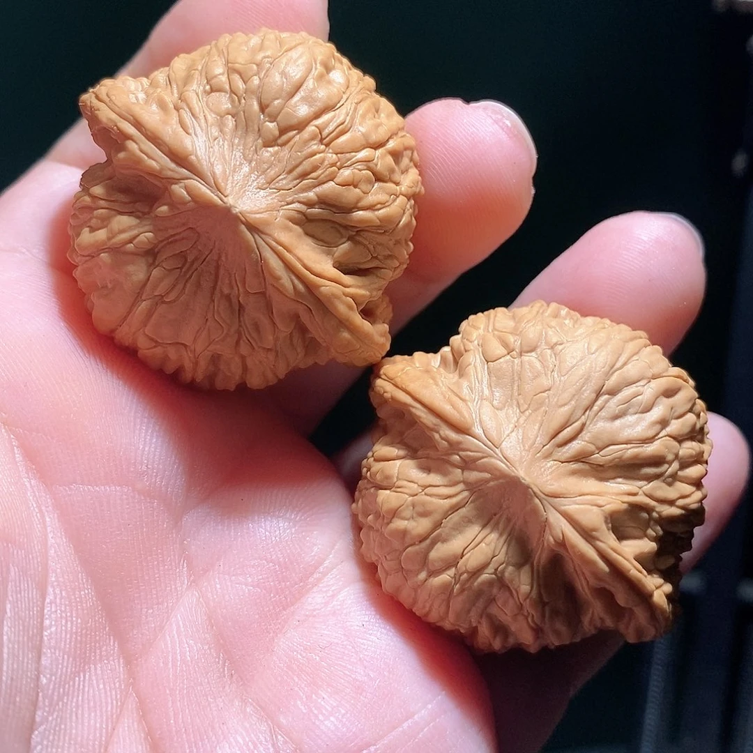 把件文玩核桃43绣球全品