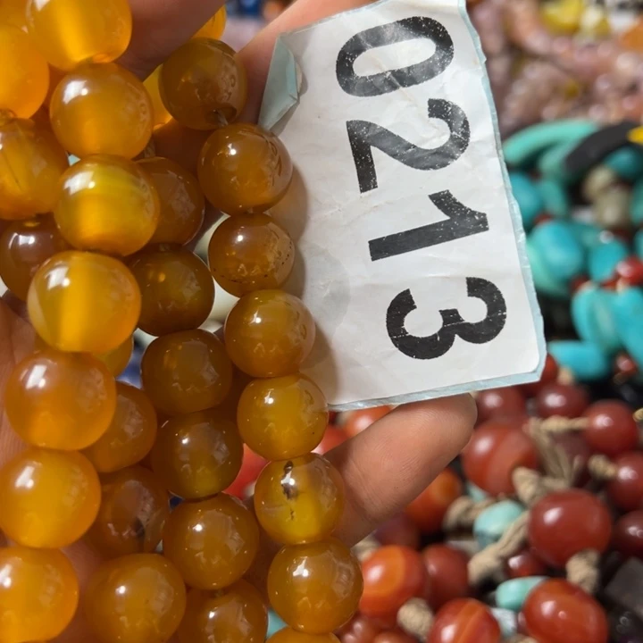 一***屿玛瑙/玉髓手链未镶嵌