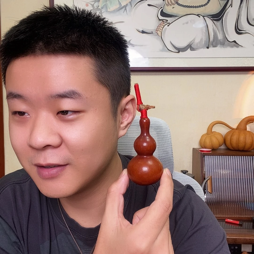 芝***拍柏香籽/百香籽吊坠