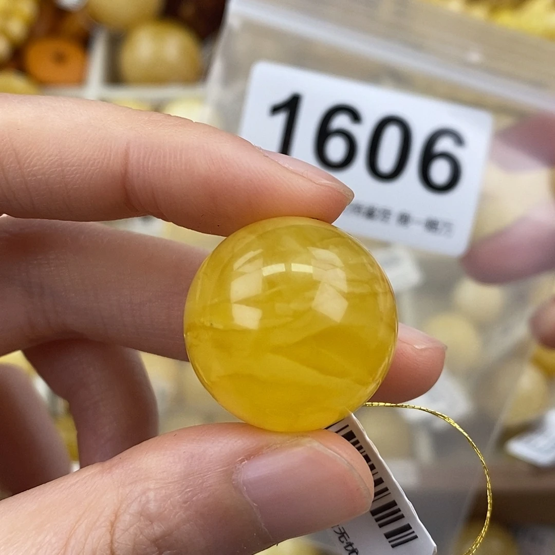 蜜蜡未镶嵌珠宝奇石23.1