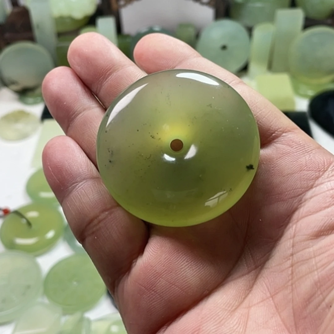 【闪购商品】未镶嵌岫玉手把件