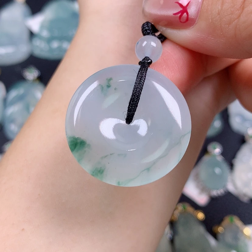 【闪购商品】翡翠未镶嵌颈饰扣子