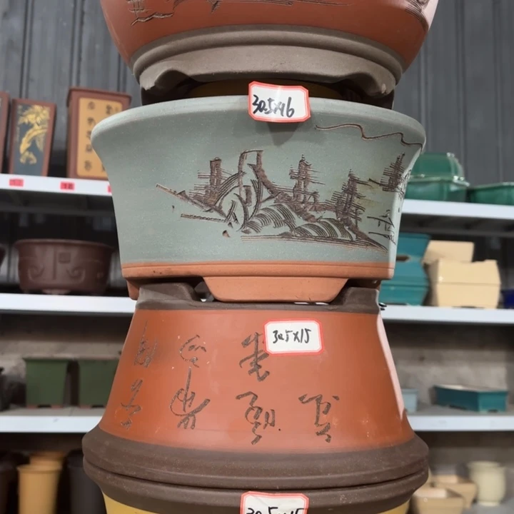 紫砂花盆100-4。