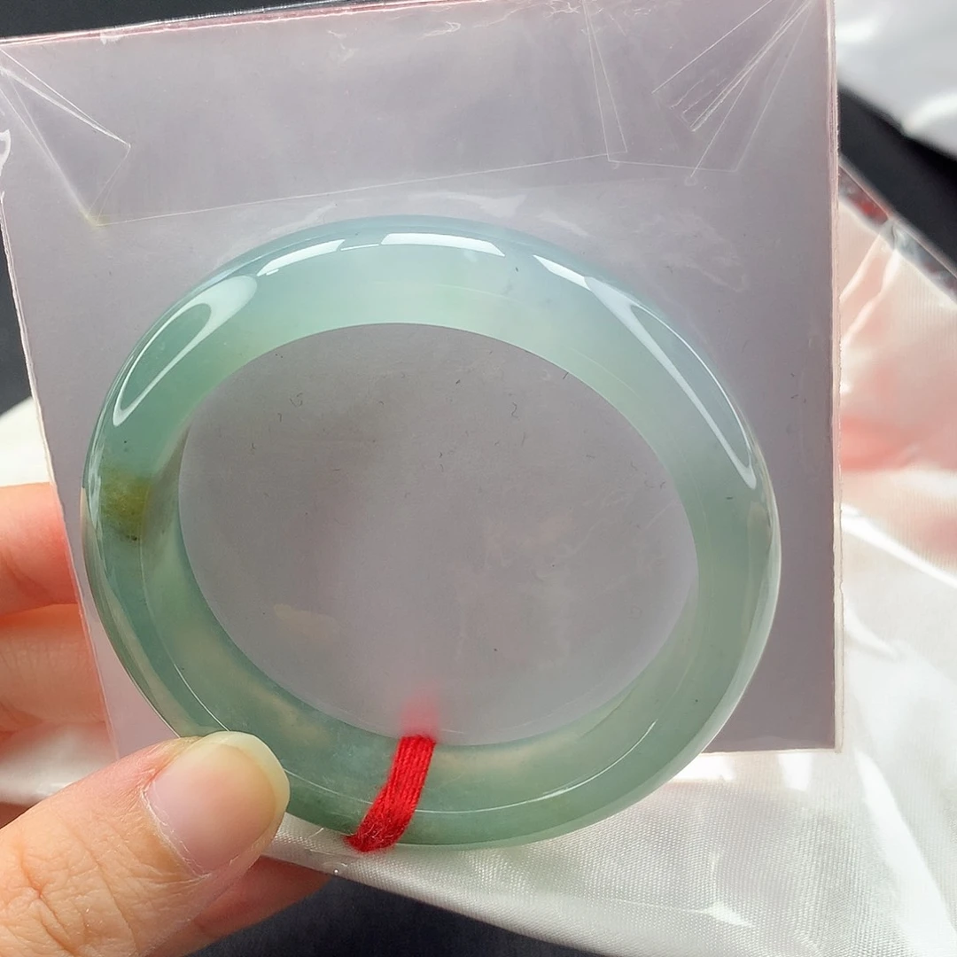 未镶嵌手镯翡翠（52号）