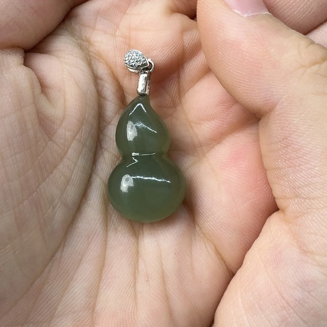 颈饰银S925镶嵌和田玉蓝**泪