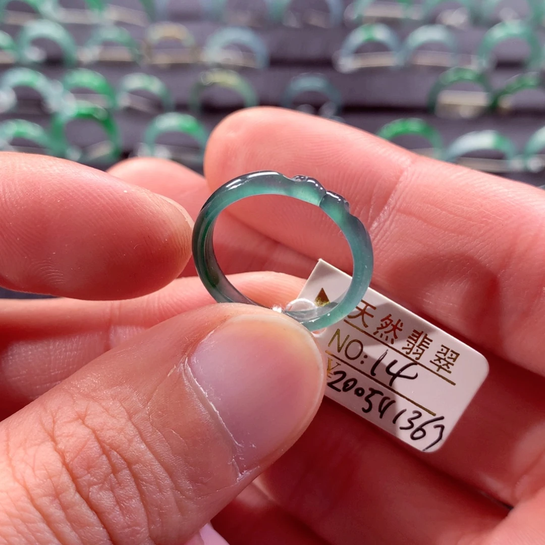 翡翠未镶嵌戒指翡翠戒指