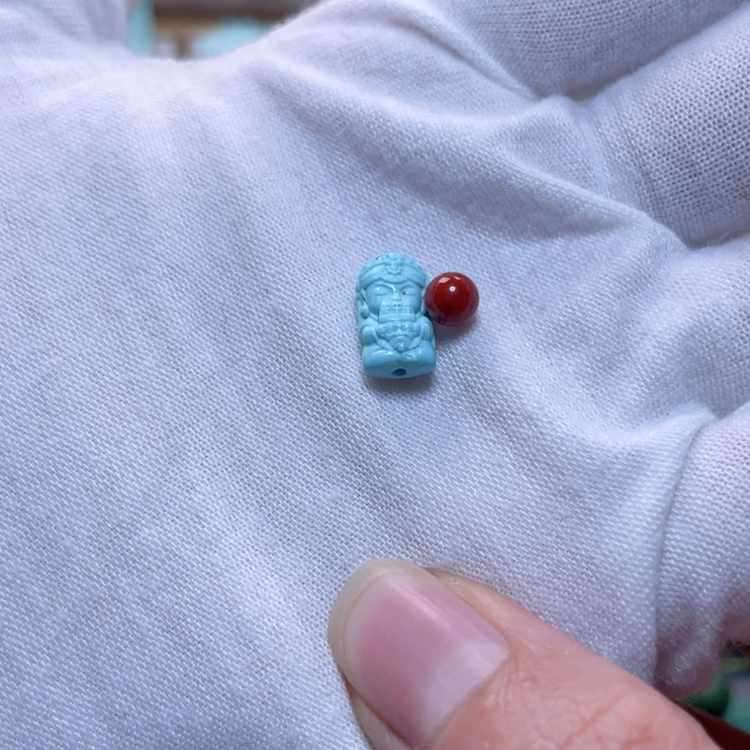 南红玛瑙配饰未镶嵌