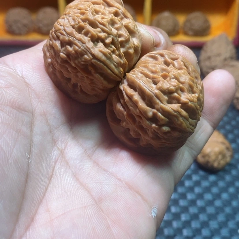 【闪购商品】吊坠文玩核桃微**生41尺，磨盘