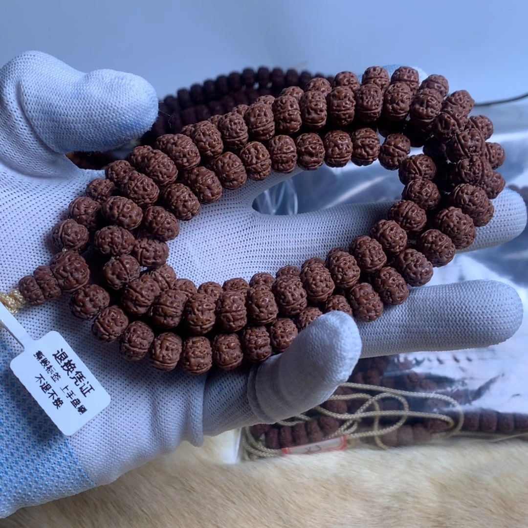 大叶紫檀（黑酸枝木类）