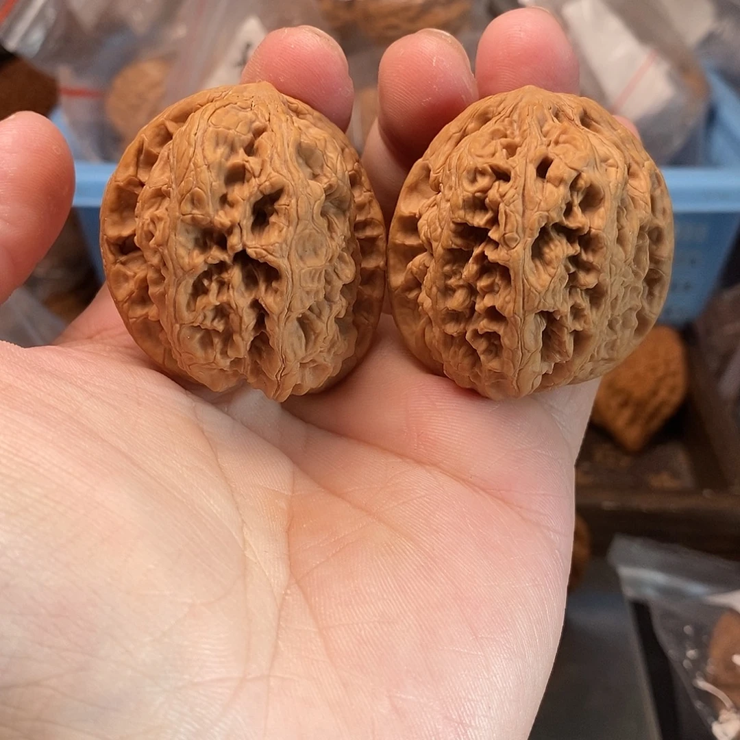 1文玩核桃华北将军40-416