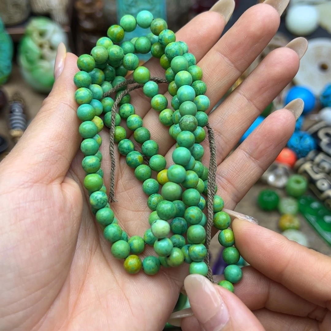 未镶嵌颈饰玛瑙/玉髓小*