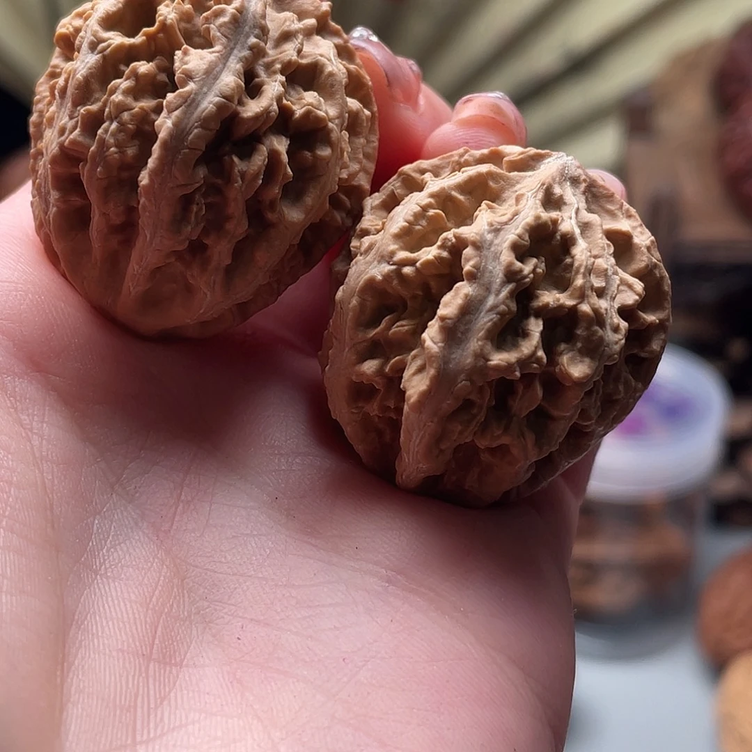 文玩核桃把件楸刀鱼135