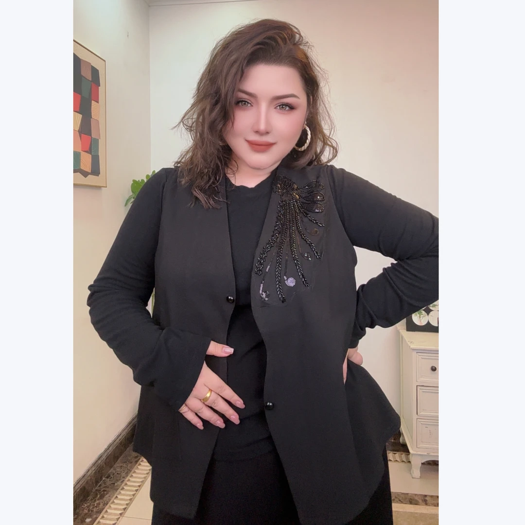 6852新款马夹女常规款法式民族风上衣女装钉珠时尚