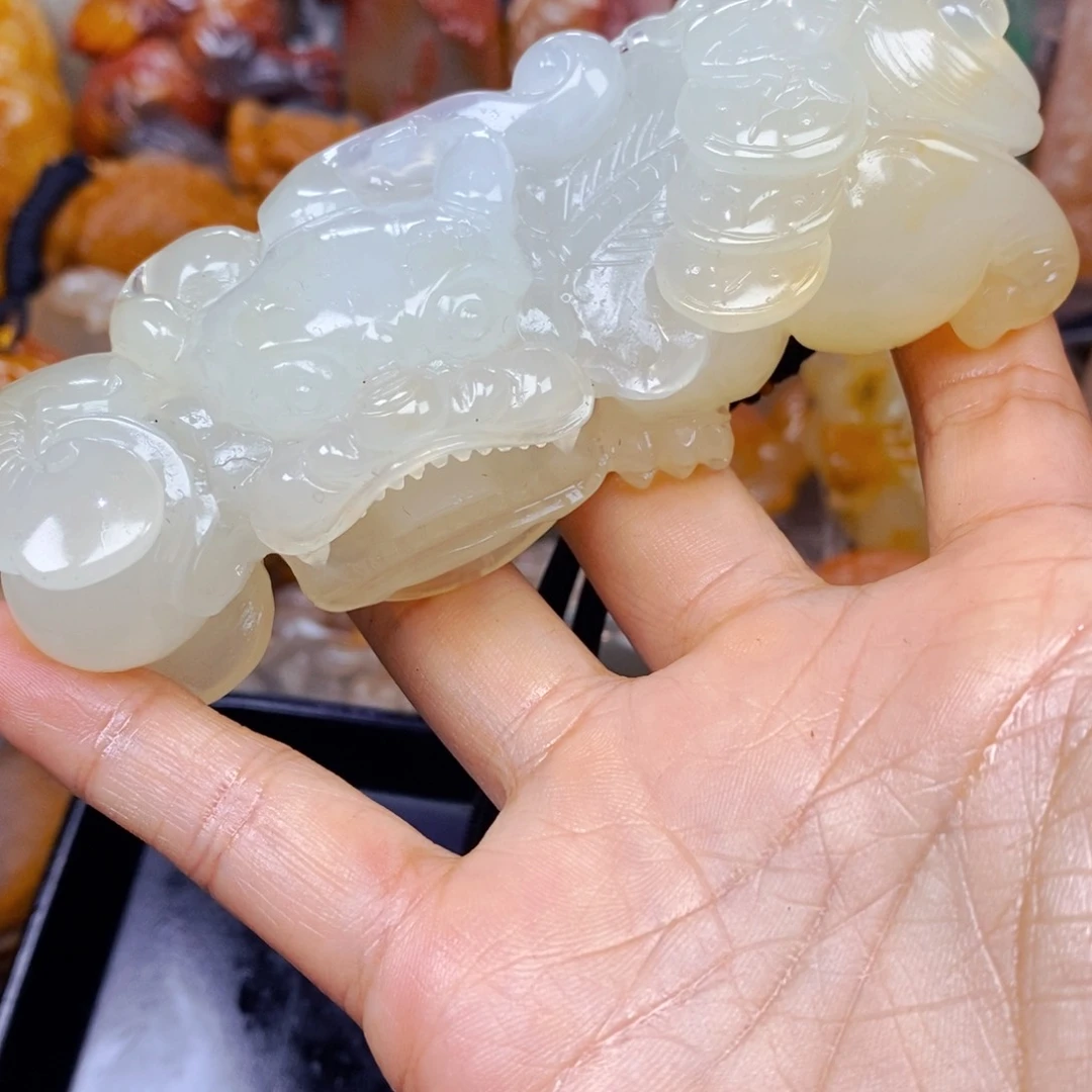 石英质玉（黄龙玉）未镶嵌吊坠(不含链)