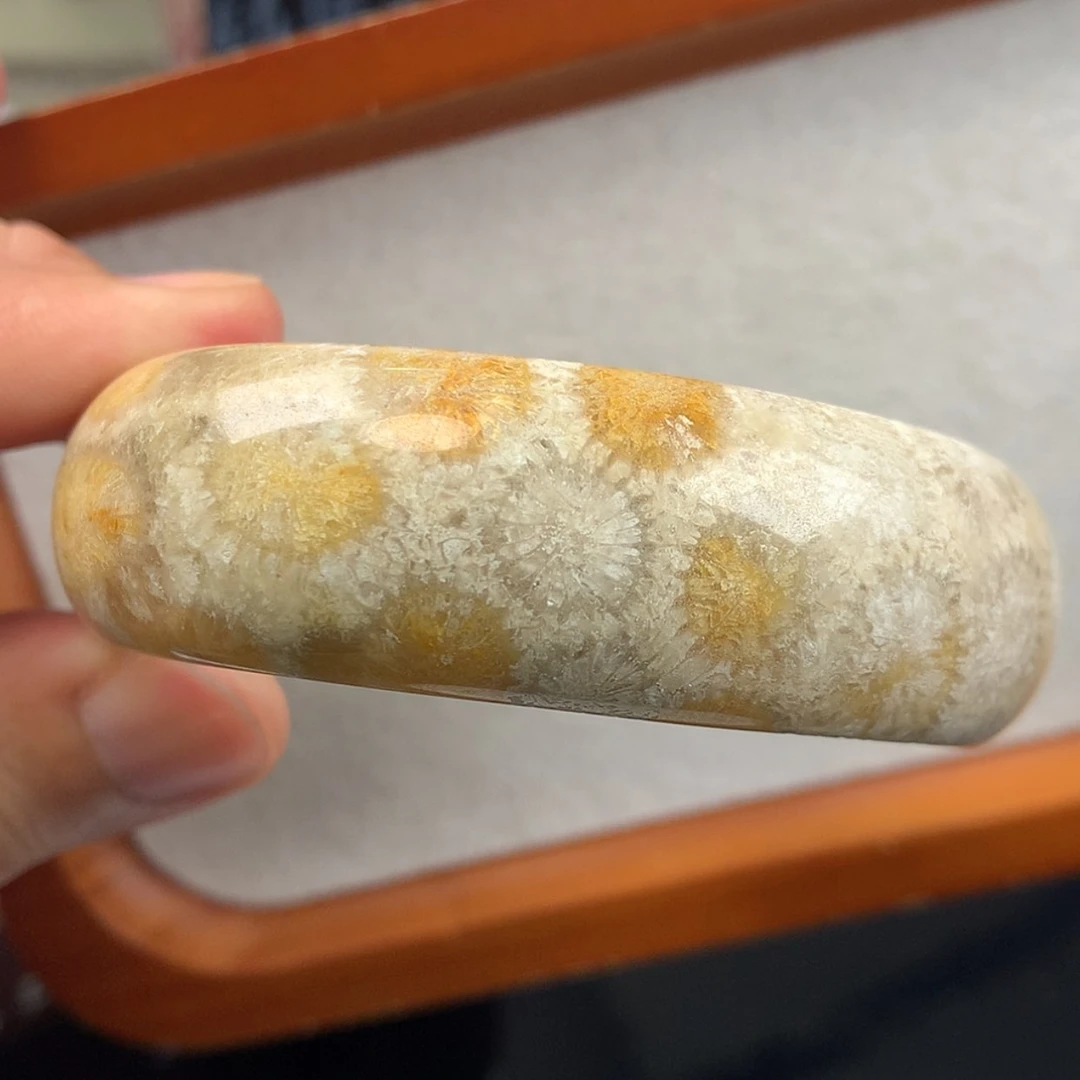 【闪购商品】硅化珊瑚（珊瑚玉）手镯未镶嵌（11号）上新56圈