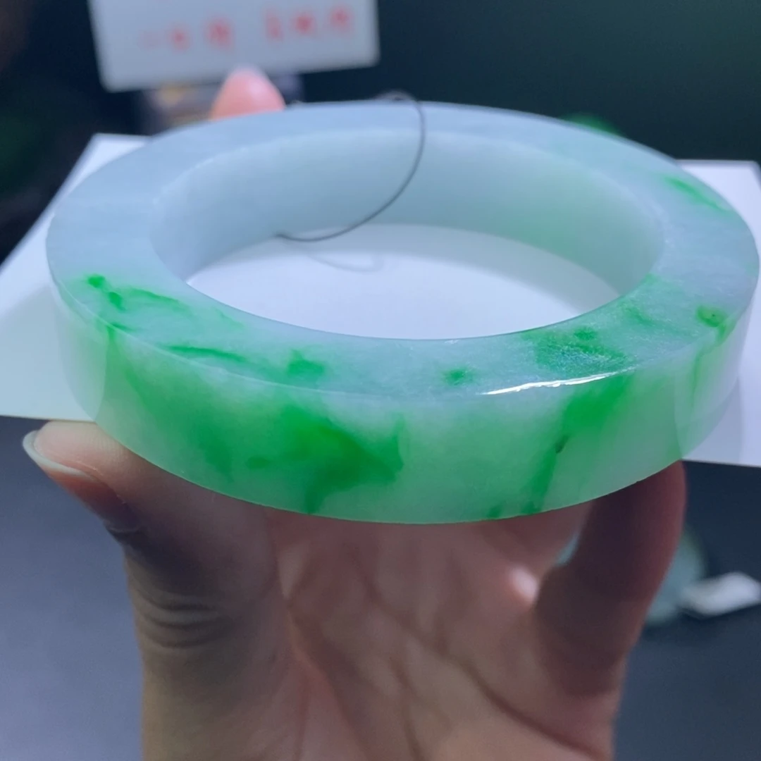 未镶嵌翡翠定制翡翠