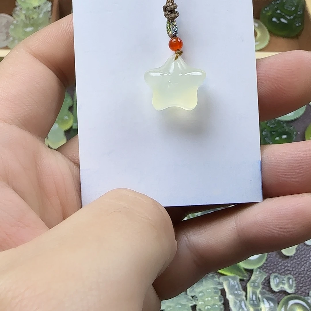 蛇纹石玉未镶嵌岫玉吊坠