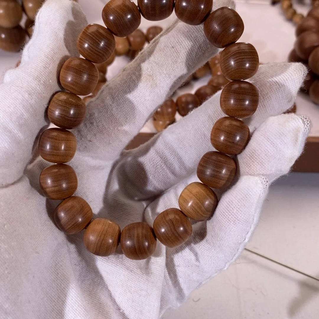 檀香木其他以**本横纹黑肉供奉顶老料11*12大福利专场