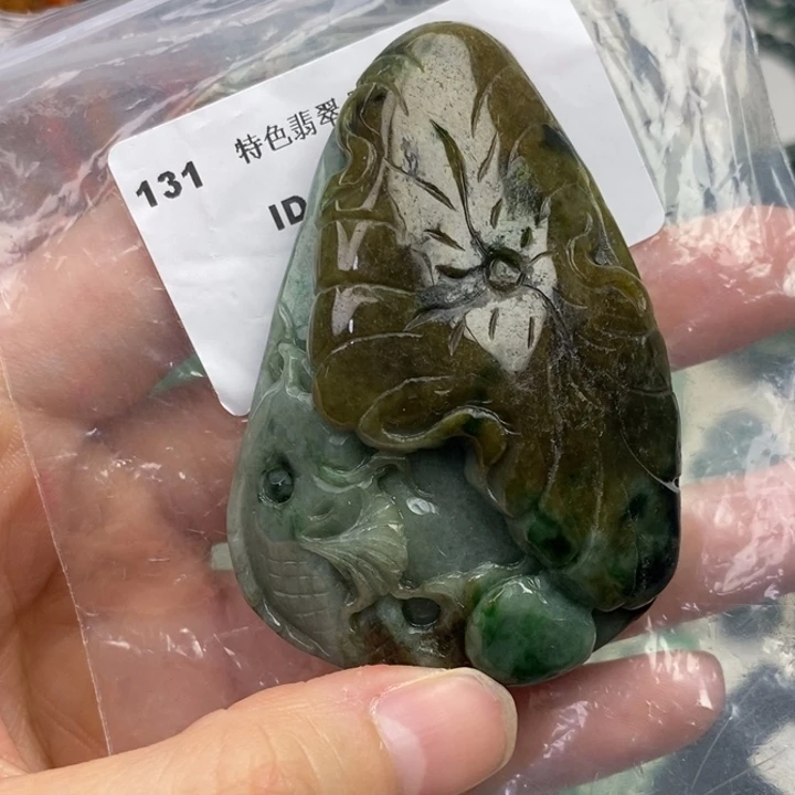 颈饰未镶嵌翡翠吊坠