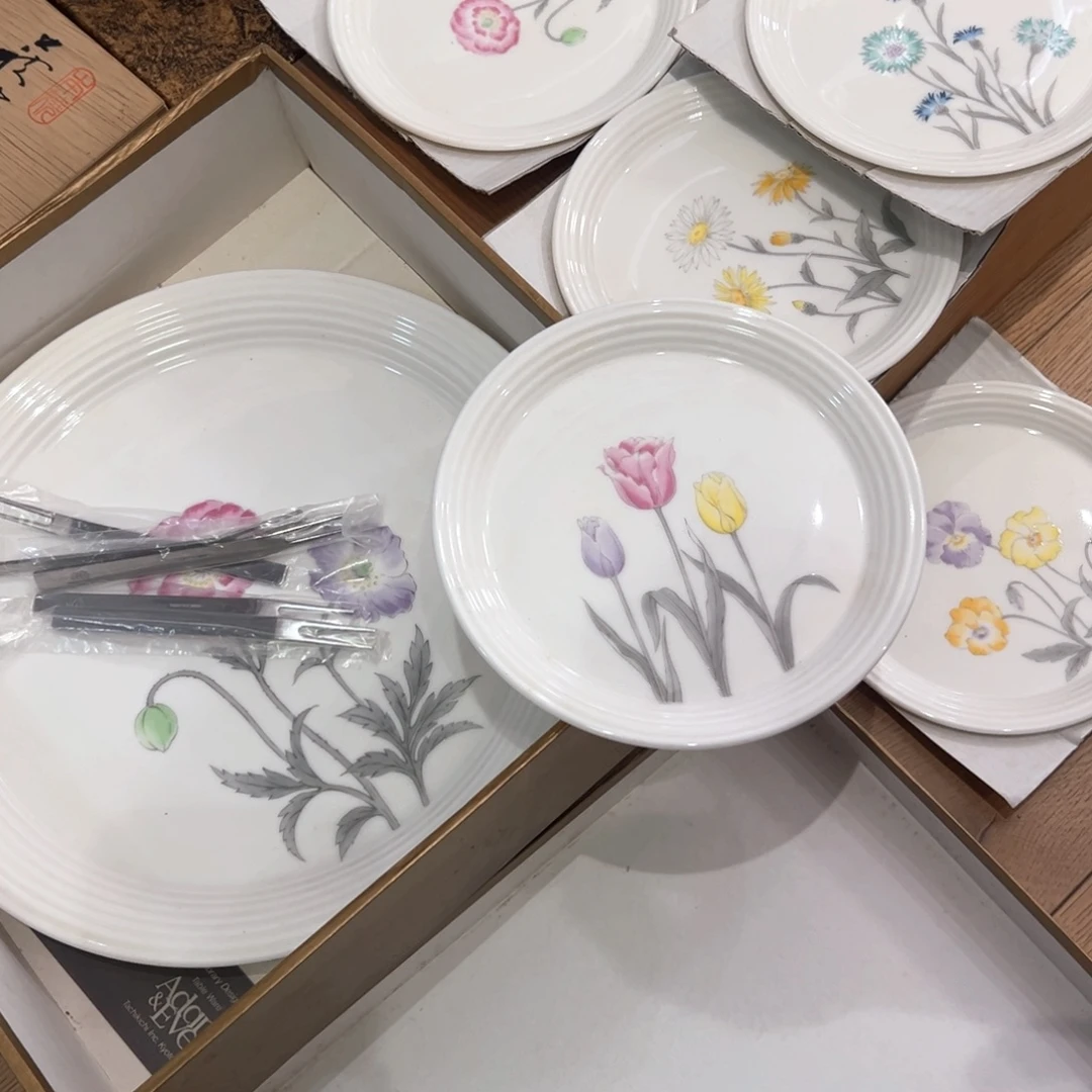 瓷片哈哈哈哈我的天哪哈哈哈